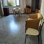 Zarinu Apartament *