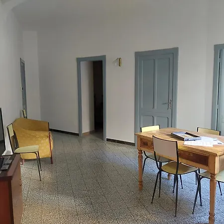 アパート Zarinu *