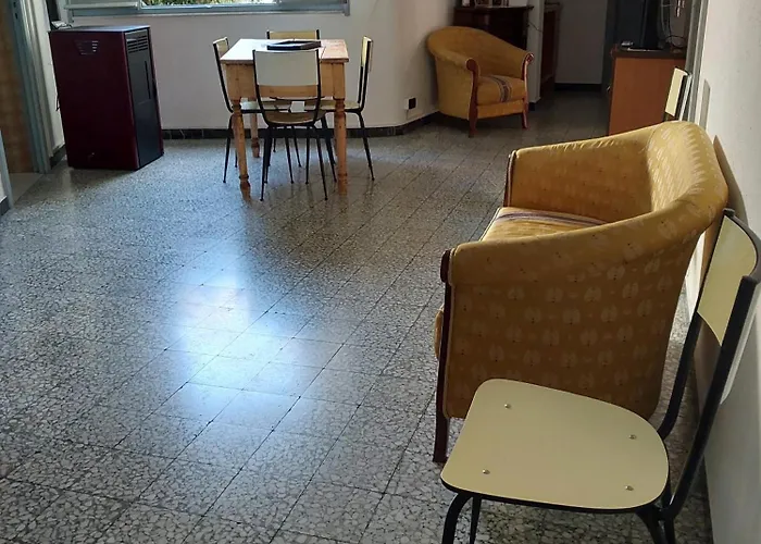 Zarinu アパート *