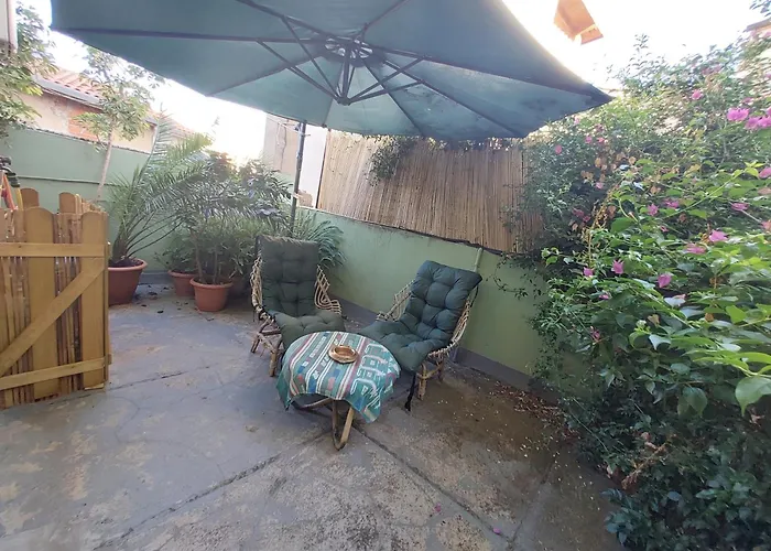 アパート Zarinu *